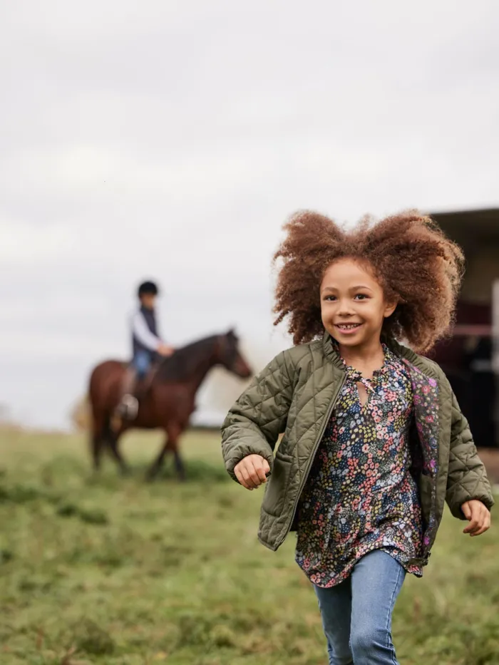 Online Joules Green Hambleton Showerproof Short Diamond Quilt Jacket Girls Coats and Jackets Online Joules Green Hambleton Showerproof Short Diamond Quilt Jacket Girls Coats and Jackets