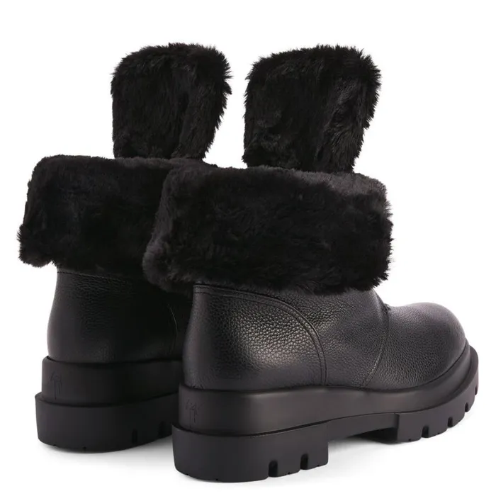 Phillis Black Women Giuseppe Zanotti Boots
