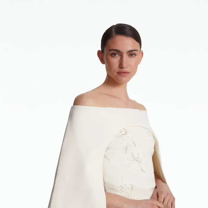 Safiyaa Manorel Ivory Harness and Rowan Fern Embroidered Dress Women Capes Harnesses