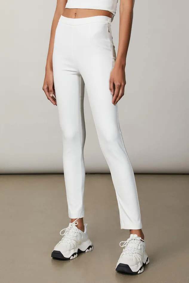 Slim and Skinny Women Patrizia Pepe Slim Pants Bianco