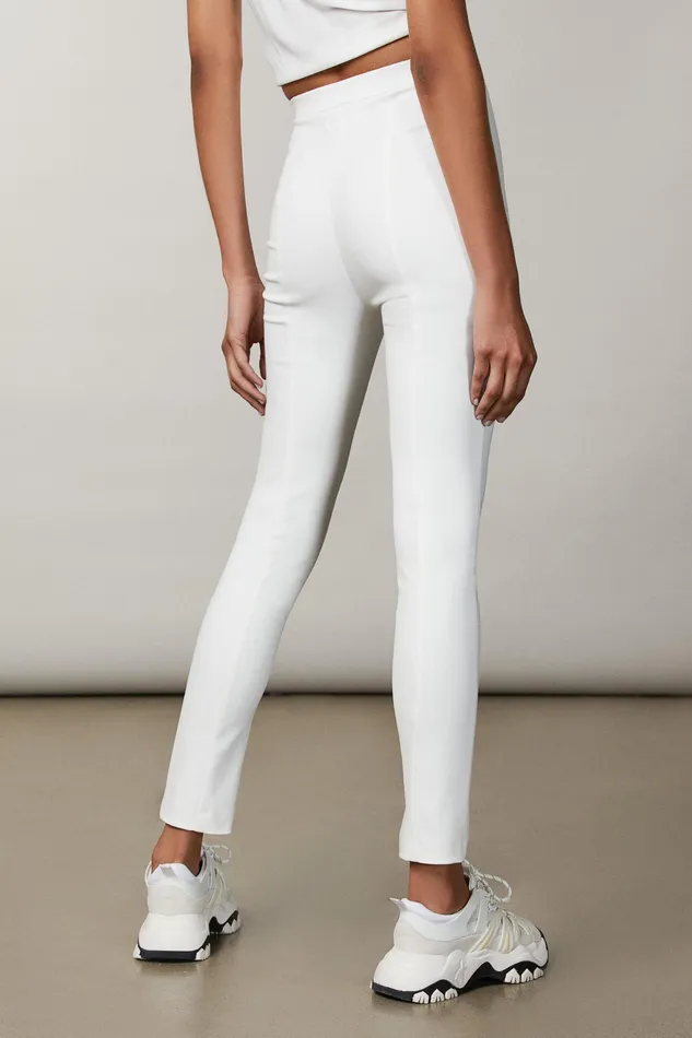 Slim and Skinny Women Patrizia Pepe Slim Pants Bianco