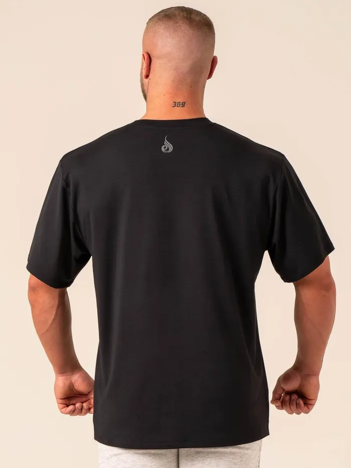 Soft Tech Oversized TShirt 8211 Black Men Ryderwear Tops