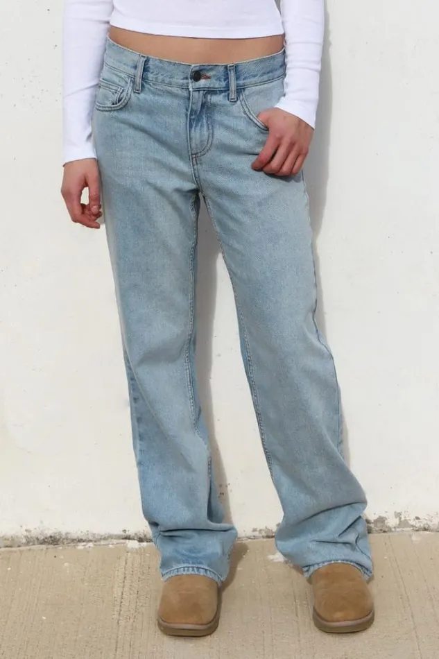 Straight Jeans Women Subdued Denim