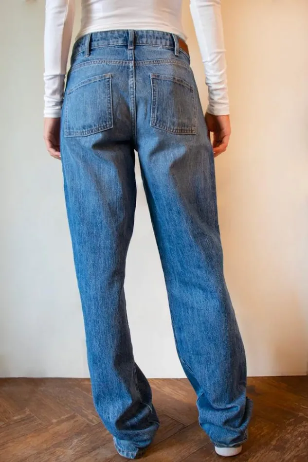 Straight Jeans Women Subdued Denim