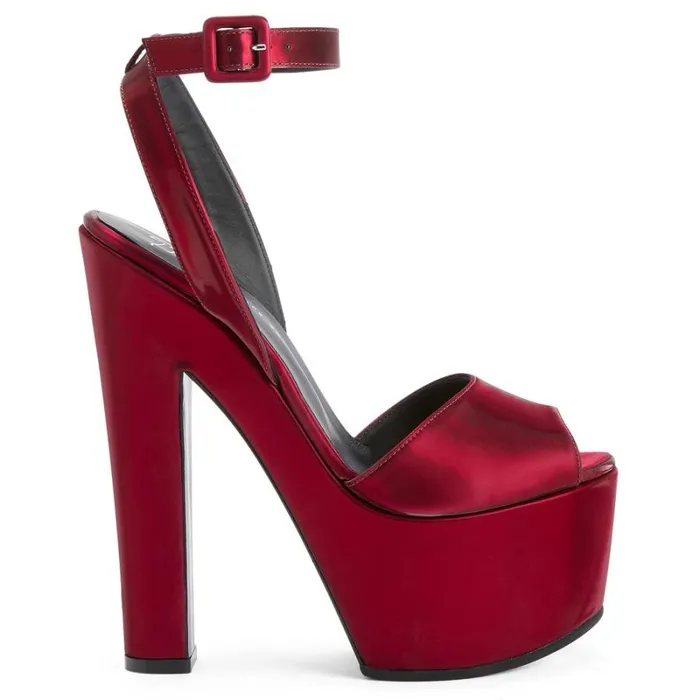 Tarifa Bordeaux Women Giuseppe Zanotti Sandals