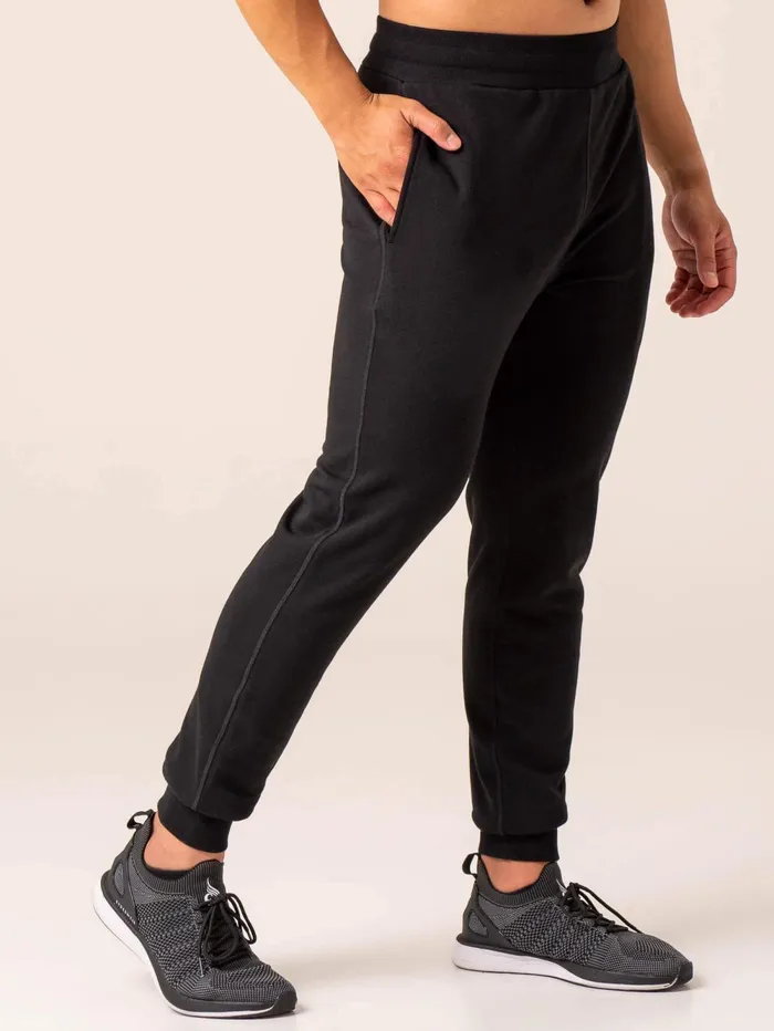 Terrain Track Pants 8211 Black Men Ryderwear Gym Pants