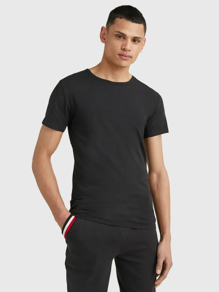 Tommy Hilfiger 3Pack Premium Essential Crew Neck TShirts Black Mens Essentials Gift Ideas Tommy Hilfiger 3Pack Premium Essential Crew Neck TShirts Black Mens Essentials Gift Ideas