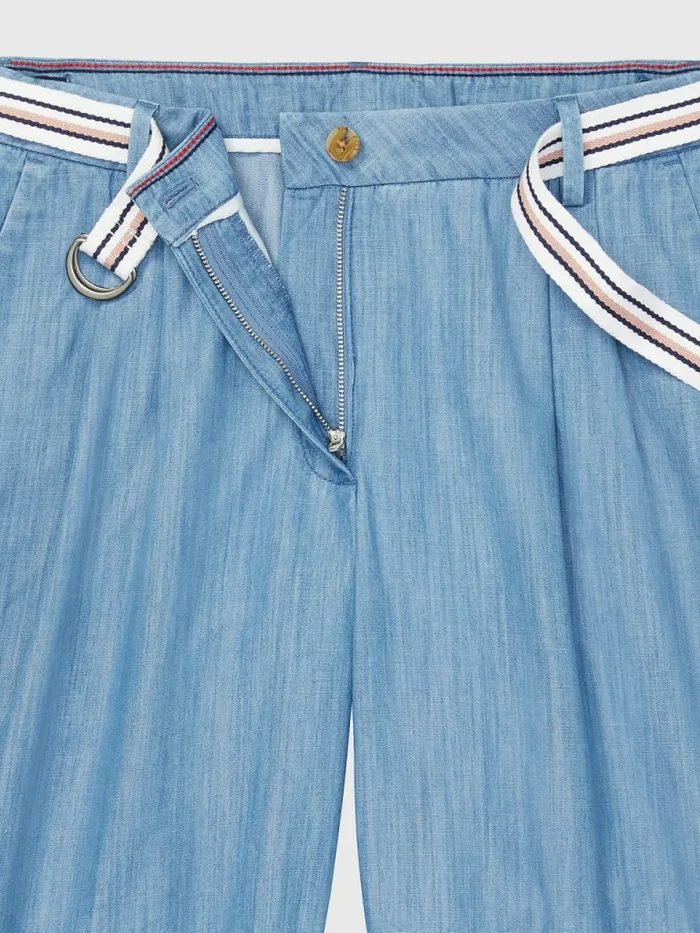 Tommy Hilfiger Adaptive Chambray Shorts Medium Wash Womens Shorts Sale