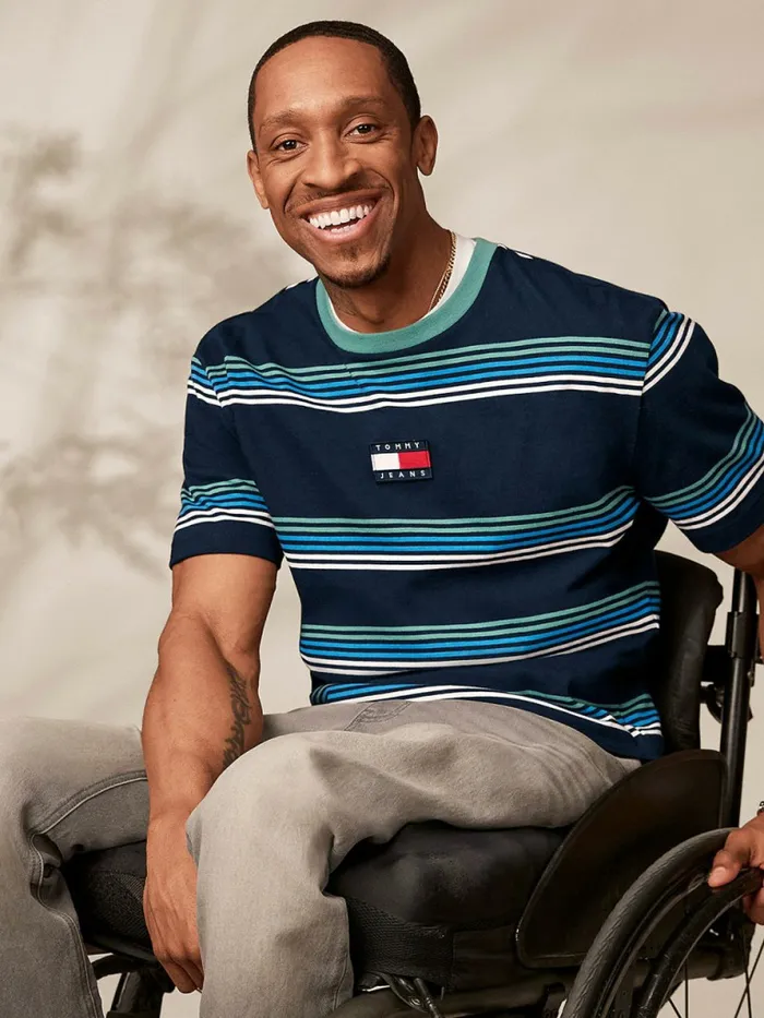 Tommy Hilfiger Adaptive Seated Fit Stripe Badge TShirt Sky Captain Mens Tommy Adaptive Tommy Hilfiger Adaptive Seated Fit Stripe Badge TShirt Sky Captain Mens Tommy Adaptive