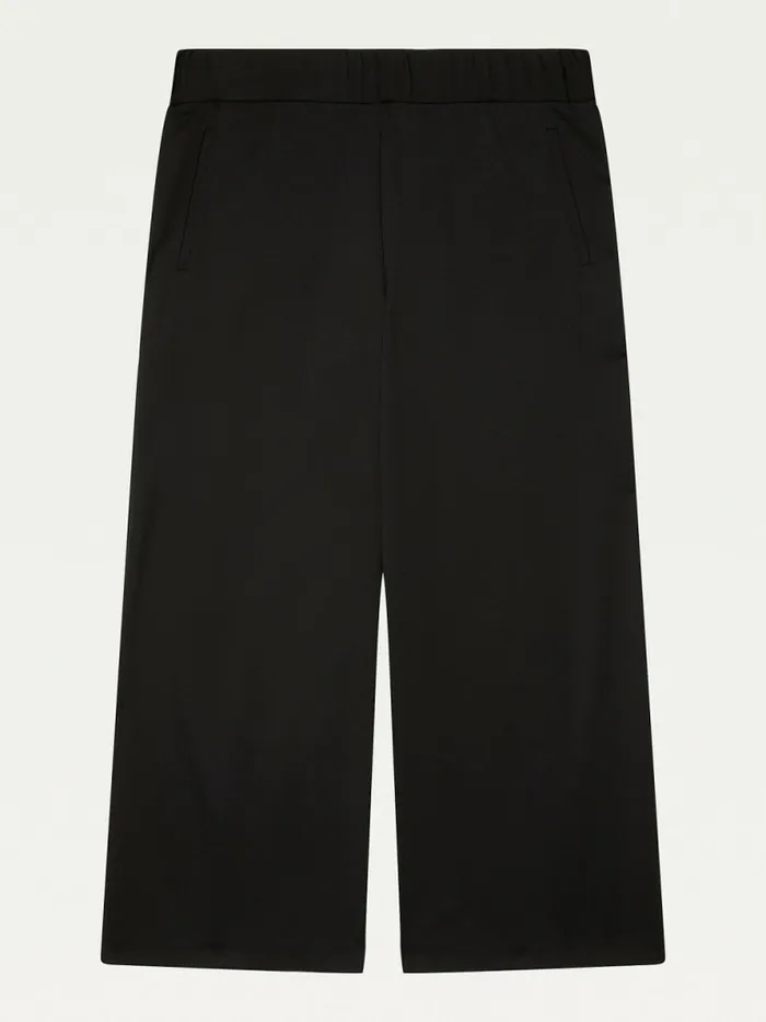 Tommy Hilfiger Adaptive Wide Leg Cropped Trousers Th Deep Black Womens Tommy Adaptive Tommy Hilfiger Adaptive Wide Leg Cropped Trousers Th Deep Black Womens Tommy Adaptive