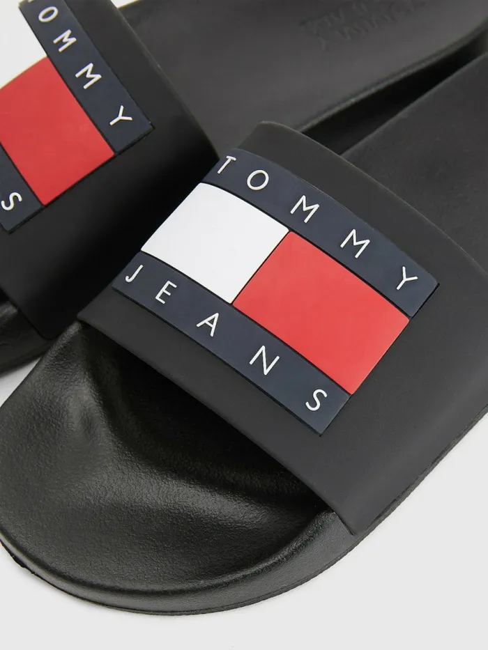 Tommy Hilfiger Badge Pool Slides Black Mens Sandals Sliders and Flip Flops Popular