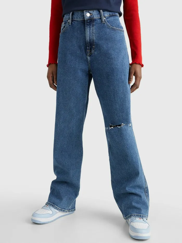 Tommy Hilfiger Betsy Mid Rise Relaxed Distressed Jeans Denim Medium Womens Jeans Gift for Friend Tommy Hilfiger Betsy Mid Rise Relaxed Distressed Jeans Denim Medium Womens Jeans Gift for Friend
