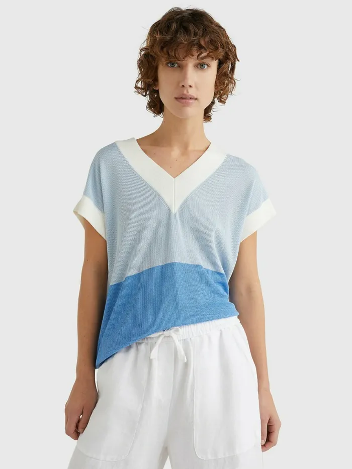 Tommy Hilfiger ColourBlocked VNeck Relaxed Fit Vest Blue Colourblock Swt Womens Knitwear Casaul Tommy Hilfiger ColourBlocked VNeck Relaxed Fit Vest Blue Colourblock Swt Womens Knitwear Casaul
