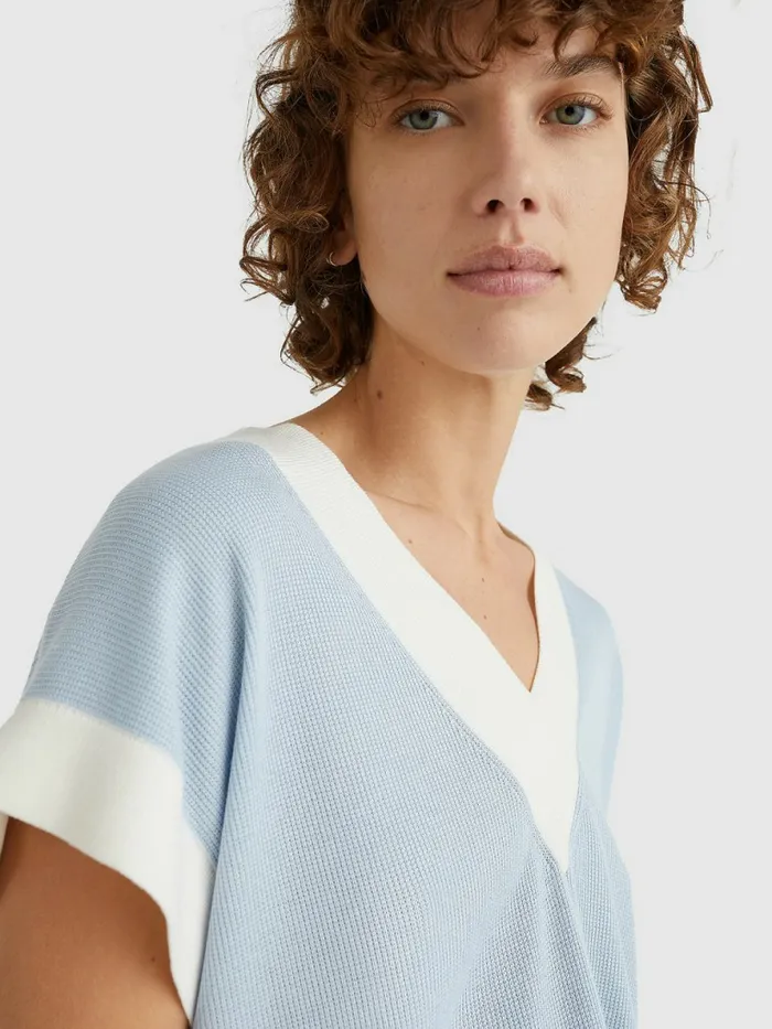 Tommy Hilfiger ColourBlocked VNeck Relaxed Fit Vest Blue Colourblock Swt Womens Knitwear Casaul
