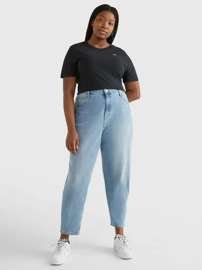 Tommy Hilfiger Curve Mom Ultra High Rise Tapered Jeans Denim Light Womens Curve Fashion Gift for Friend