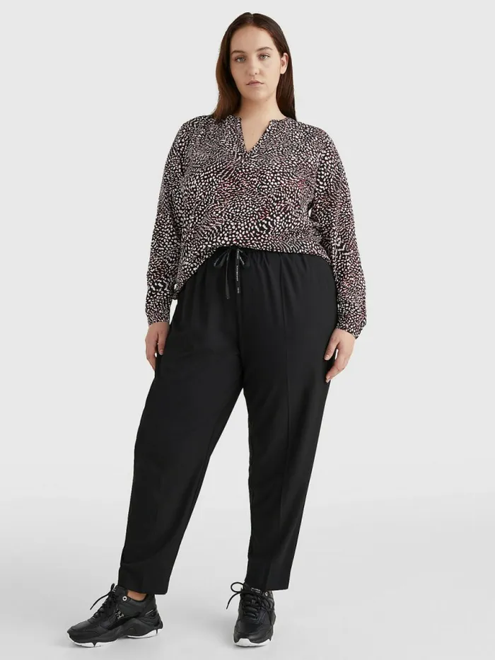 Tommy Hilfiger Curve Relaxed Tapered PullOn Trousers Black Womens Trousers