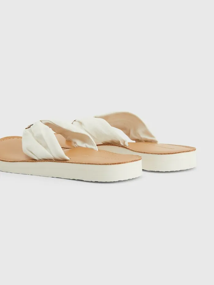 Tommy Hilfiger Essential Leather Footbed FlipFlops Ivory Womens Pumps Casaul