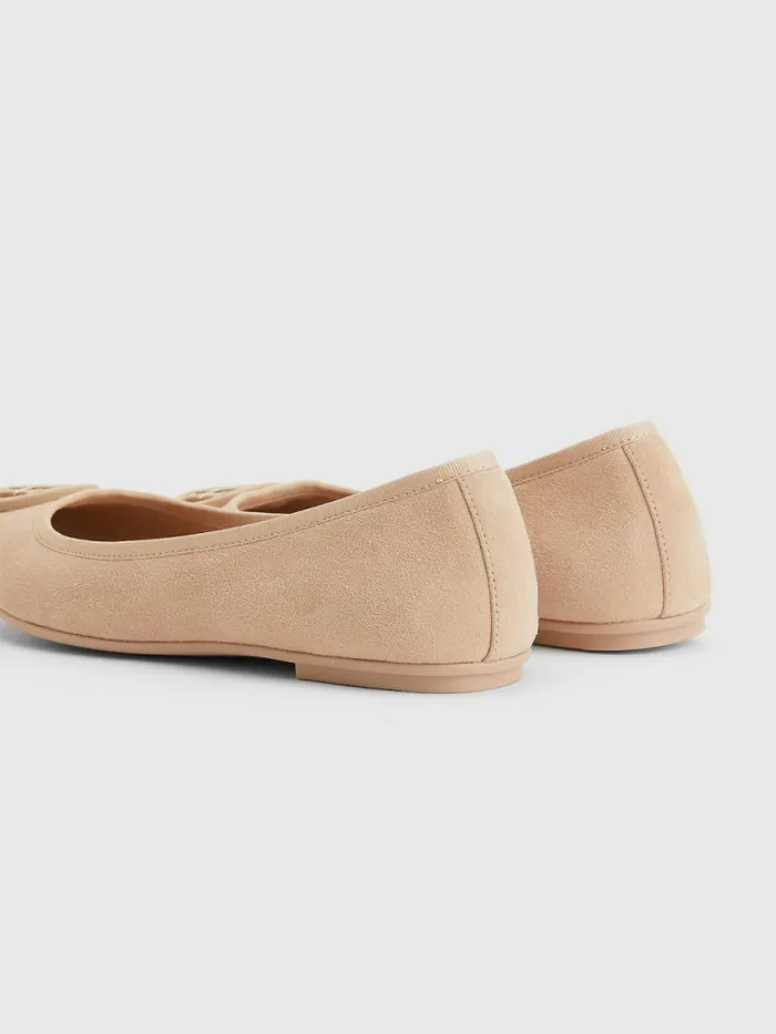 Tommy Hilfiger Essential Suede Ballerinas Sandrift Womens Flat Shoes Casaul