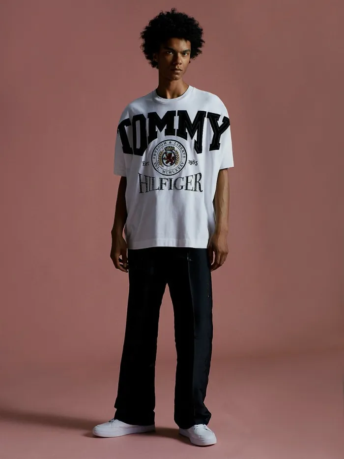Tommy Hilfiger Festive Logo Crest TShirt White Mens TShirts Sale