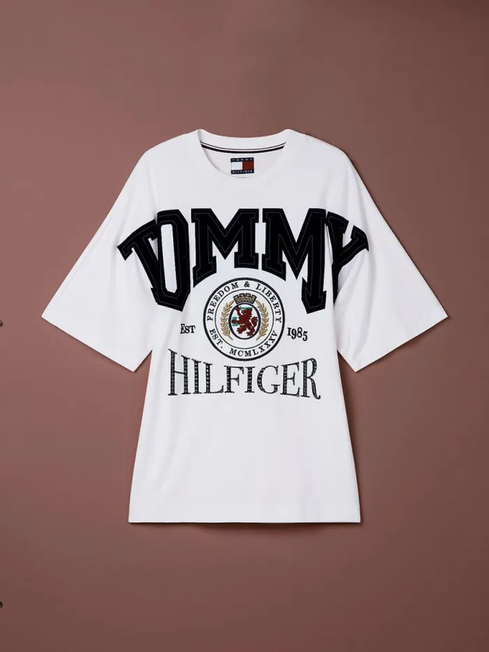 Tommy Hilfiger Festive Logo Crest TShirt White Mens TShirts Sale