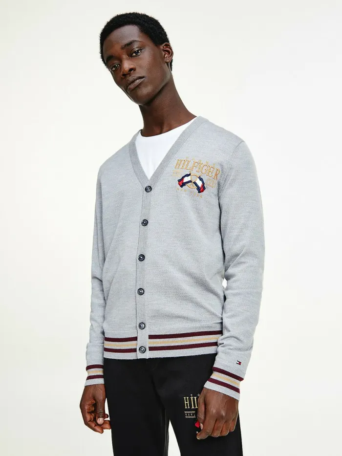 Tommy Hilfiger Flag Logo Merino Wool Cardigan Medium Grey Heather Mens Knitwear For Sale Tommy Hilfiger Flag Logo Merino Wool Cardigan Medium Grey Heather Mens Knitwear For Sale