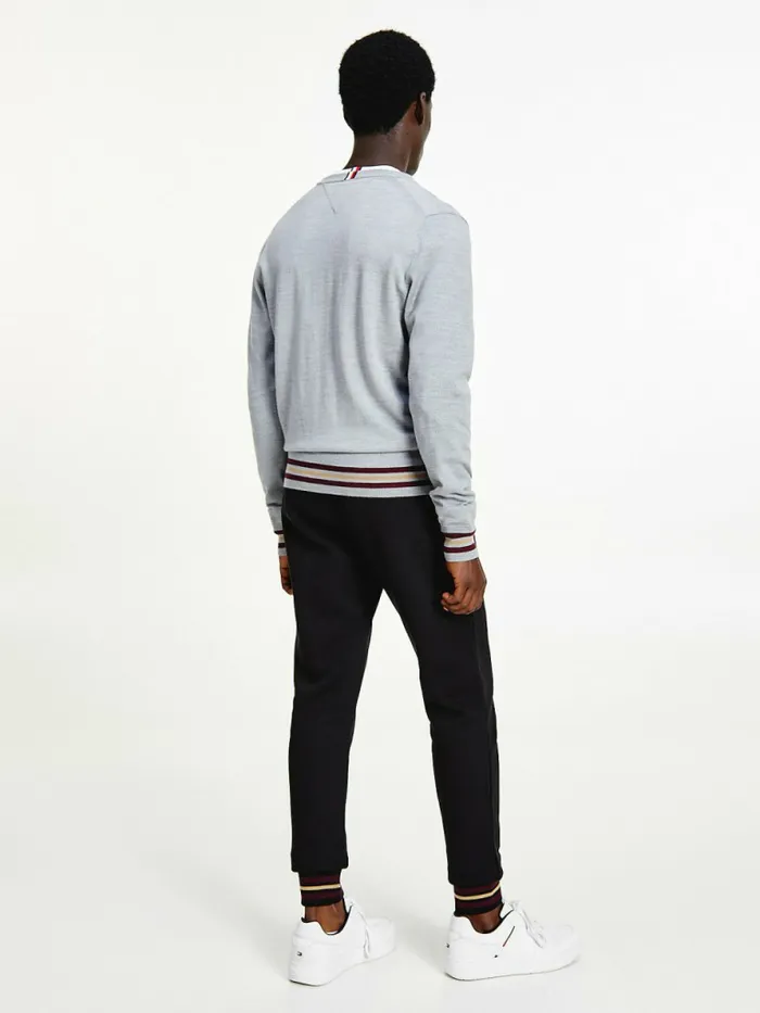 Tommy Hilfiger Flag Logo Merino Wool Cardigan Medium Grey Heather Mens Knitwear For Sale
