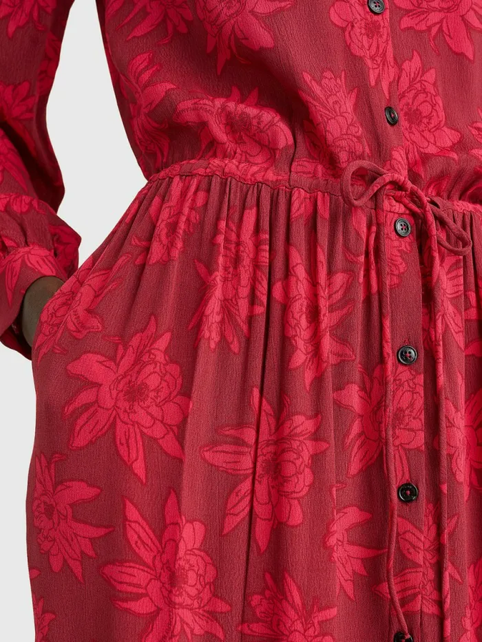 Tommy Hilfiger Floral Crepe Shift Midi Dress Mid Scale BloomPink Splendor Womens Dresses and Jumpsuits Gift Ideas