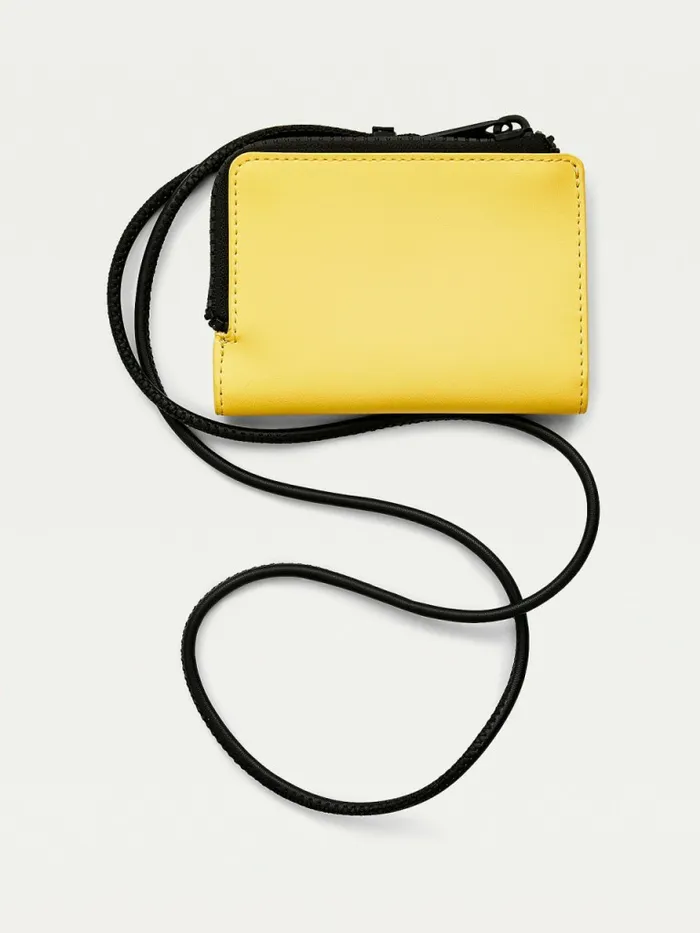 Tommy Hilfiger Hanging Card Wallet Soleil Womens Wallets and Keyrings Gift 4 You