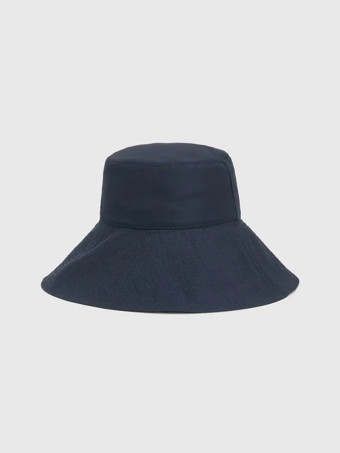 Tommy Hilfiger Iconic Oversized Brim Bucket Hat Acc Desert Sky Womens Hats and Scarves Gift 4 You