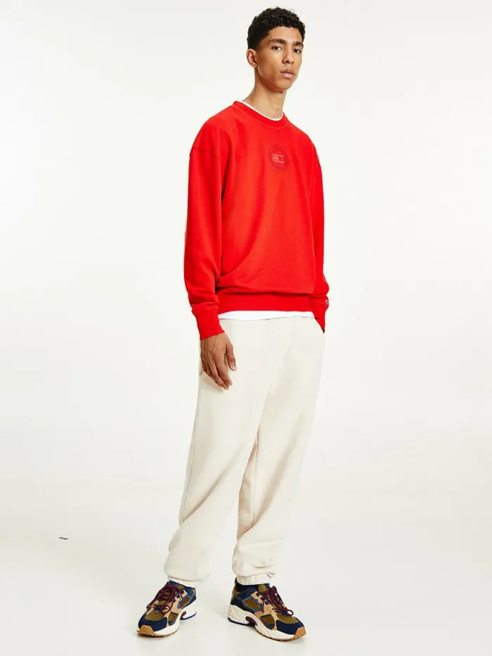 Tommy Hilfiger Logo Embroidery Organic Cotton Sweatshirt Deep Crimson Mens Sweatshirts and Hoodies Fashion Tommy Hilfiger Logo Embroidery Organic Cotton Sweatshirt Deep Crimson Mens Sweatshirts and Hoodies Fashion