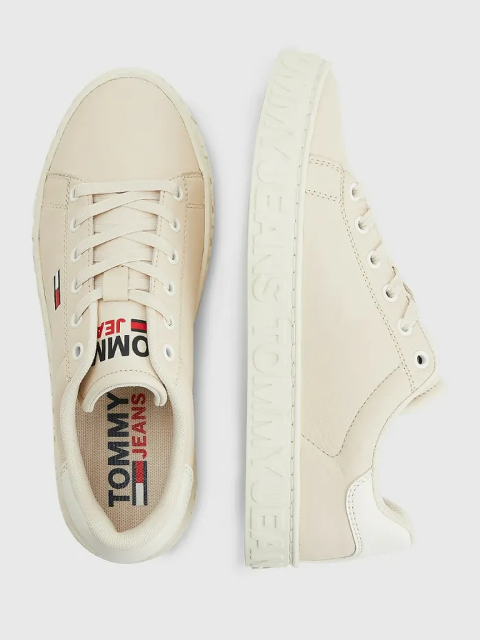 Tommy Hilfiger Logo Leather Cupsole Trainers Sugarcane Womens Trainers Fashion