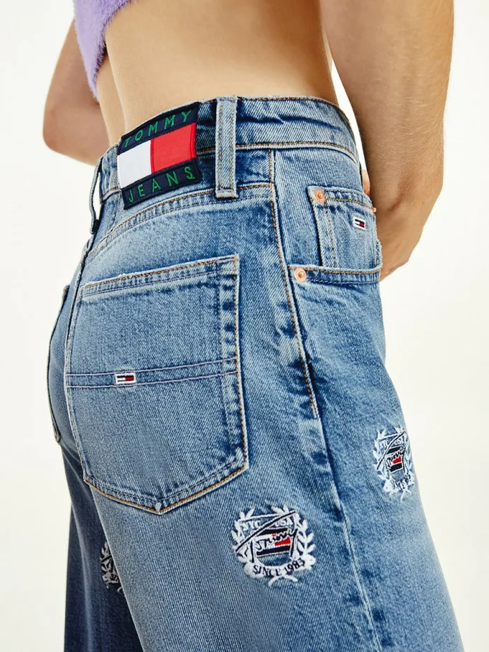 Tommy Hilfiger Mom Ultra High Rise Tapered Logo Embroidery Jeans Denim Medium Womens Jeans For Sale