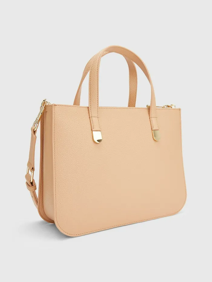 Tommy Hilfiger Pebble Grain Satchel Sandrift Womens Bags Fashion