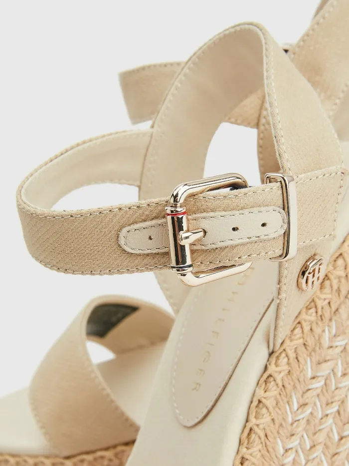 Tommy Hilfiger Shiny High Wedge Sandals Light Gold Womens Flat Shoes On Sale