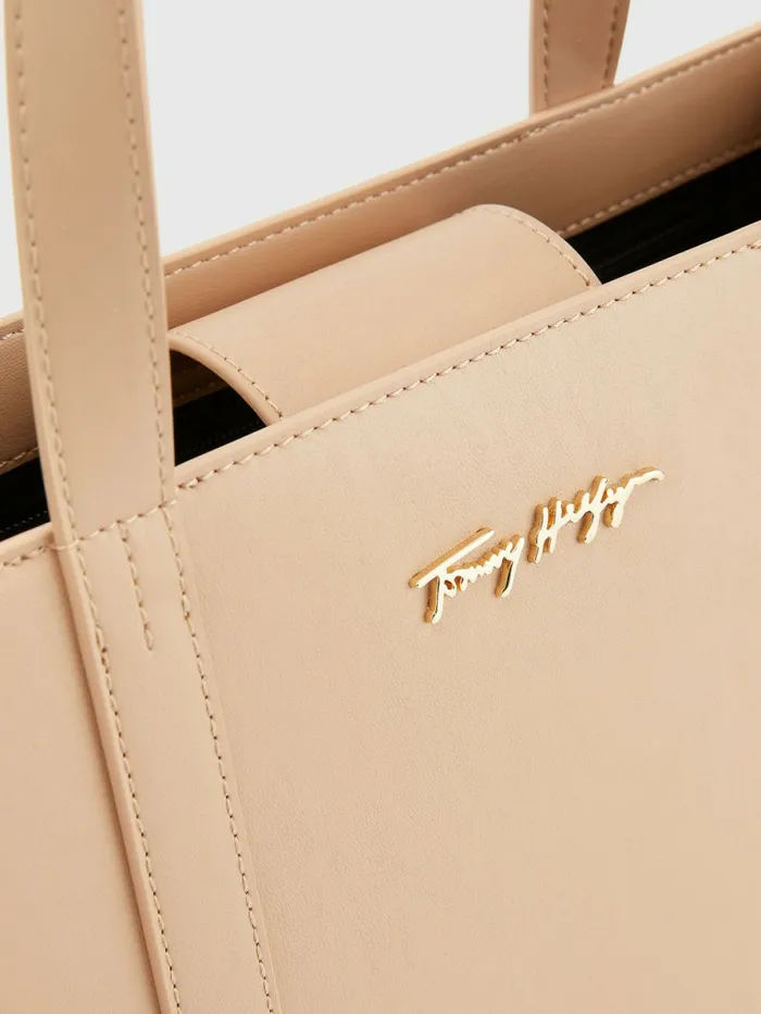 Tommy Hilfiger Signature Tote Sand Drift Womens Bags Sale