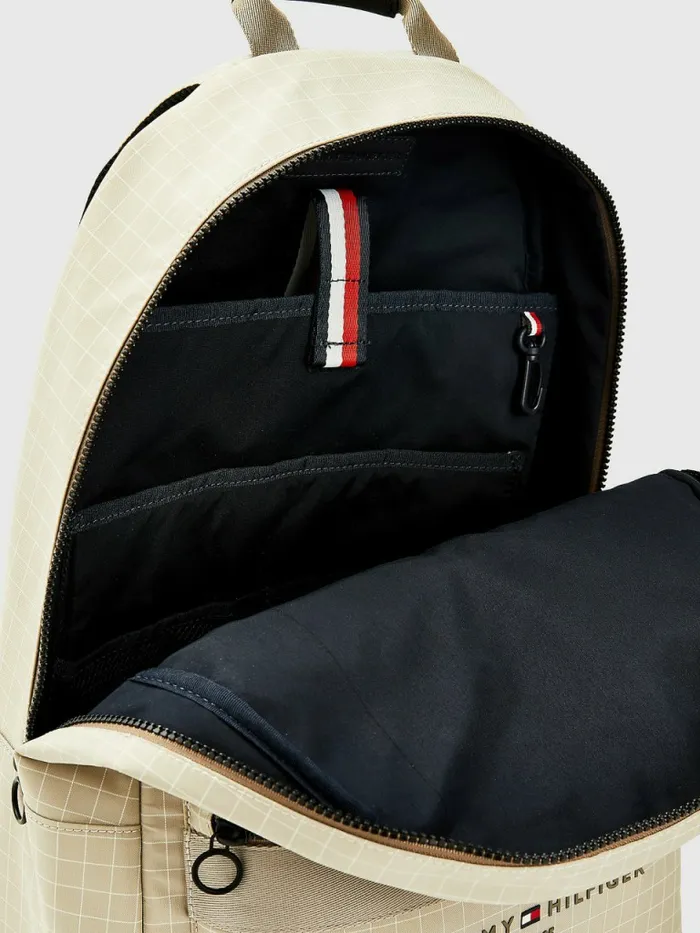 Tommy Hilfiger Th Established Backpack Stone Mens Bags Online