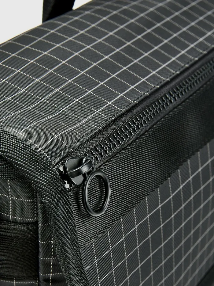 Tommy Hilfiger Th Established Messenger Bag Black Mens Bags Gift Ideas