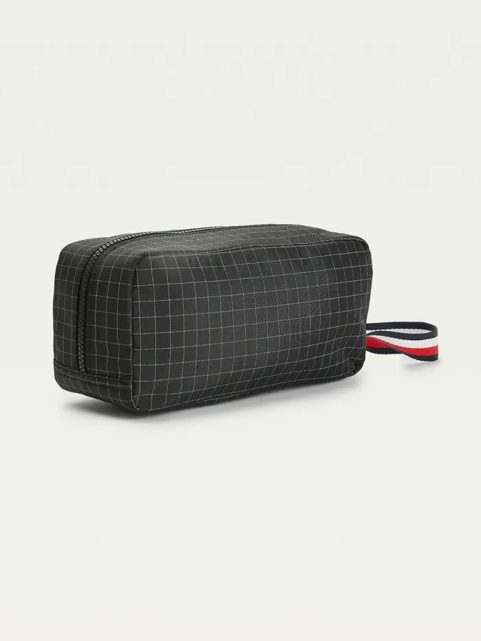 Tommy Hilfiger Th Established Water Repellent Washbag Black Mens Bags Popular