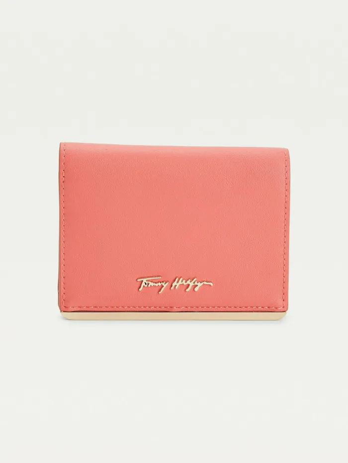 Tommy Hilfiger Th Modern Small Signature Plaque Wallet Crystal Coral Womens Wallets and Keyrings Gift 4 You Tommy Hilfiger Th Modern Small Signature Plaque Wallet Crystal Coral Womens Wallets and Keyrings Gift 4 You
