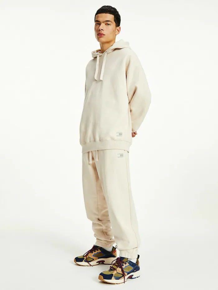 Tommy Hilfiger Tommy Badge Relaxed Joggers Smooth Stone Mens Trousers