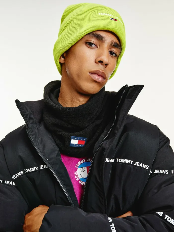 Tommy Hilfiger Tommy Jeans Tech Urban Snood Black Mens Hats and Scarves For Sale Tommy Hilfiger Tommy Jeans Tech Urban Snood Black Mens Hats and Scarves For Sale