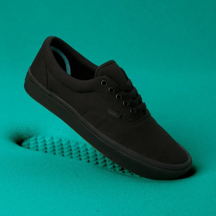 Vans Classics Shoes Mens ComfyCush Era BlackBlack