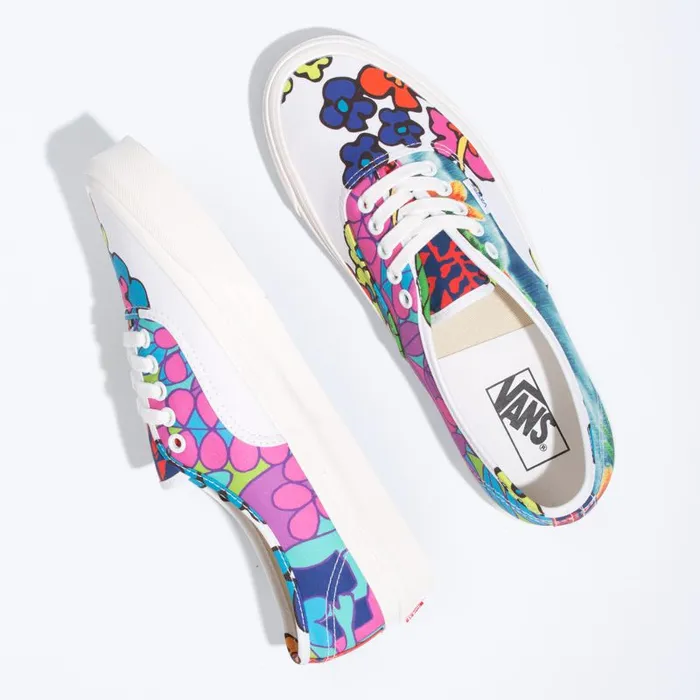 Vans Classics Shoes MensWomens Anaheim Factory Authentic 44 DX Hoffman FabricsFloral Mix Vans Classics Shoes MensWomens Anaheim Factory Authentic 44 DX Hoffman FabricsFloral Mix