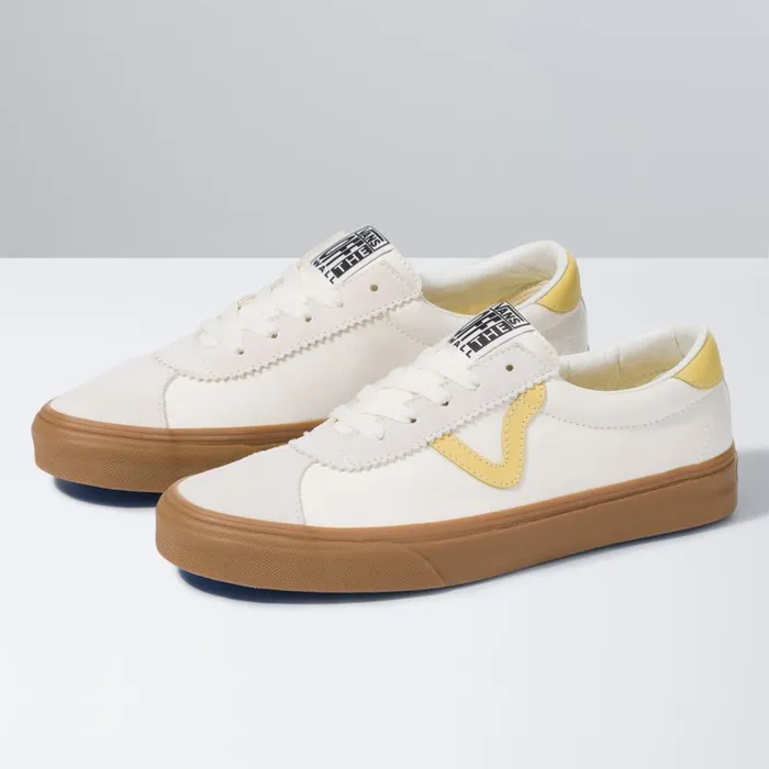 Vans Classics Shoes MensWomens GumSport MarshmallowCream Gold