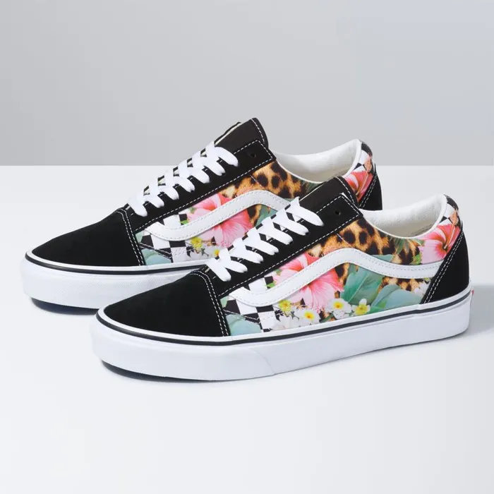 Vans Classics Shoes MensWomens Tropical Animal Check Old Skool True WhiteMulti