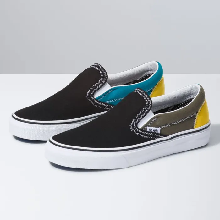 Vans Classics Shoes Mens Zig Zag Classic SlipOn MultiTrue White