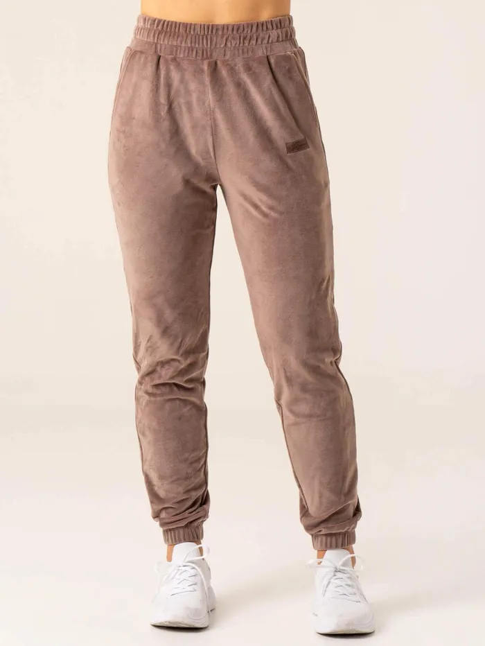 Velour Track Pant 8211 Taupe Women Ryderwear Pants