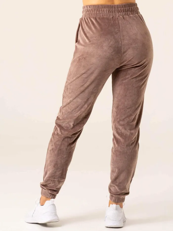 Velour Track Pant 8211 Taupe Women Ryderwear Pants