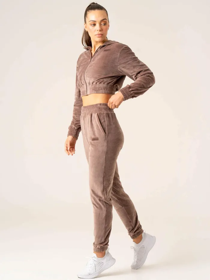 Velour Track Pant 8211 Taupe Women Ryderwear Pants