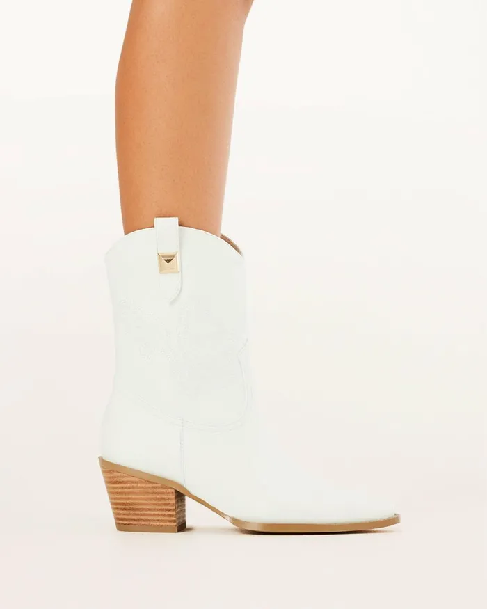 Women Ankle Boots Billini DARLA 8211 WHITEBoots